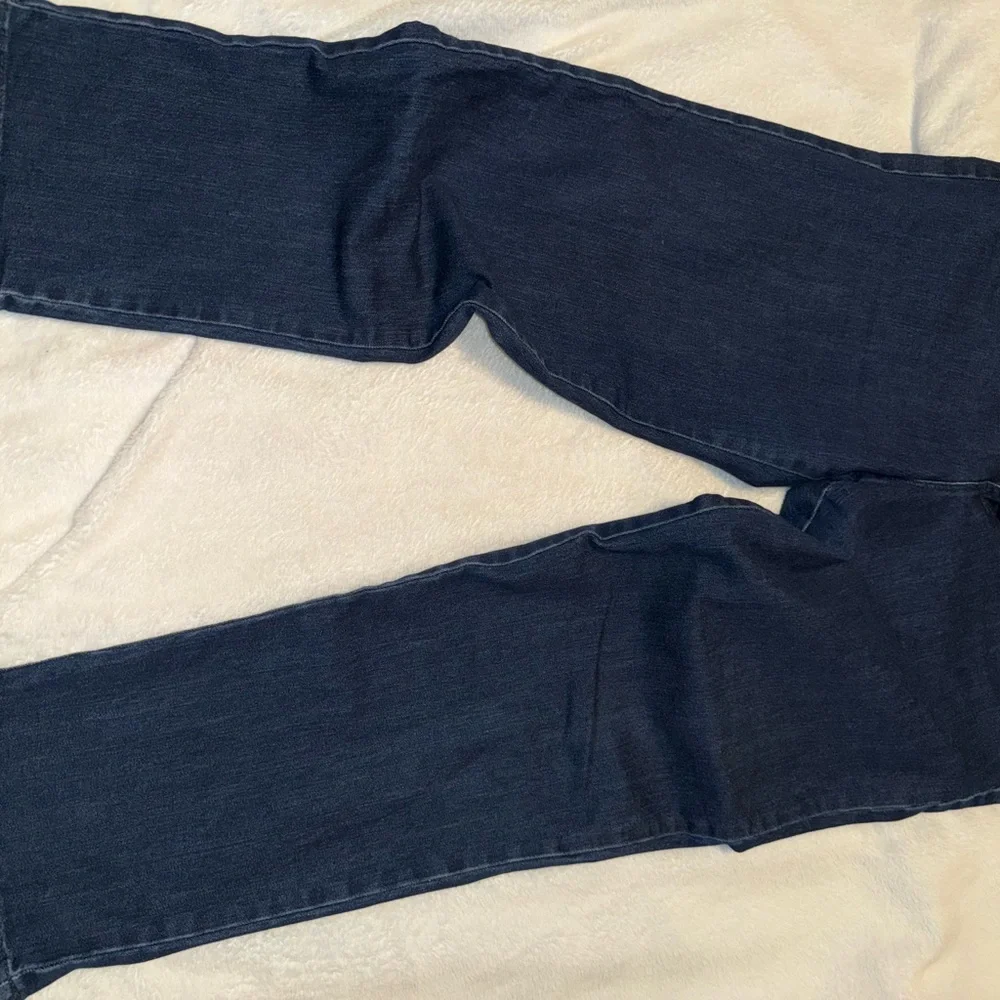 Gloria Vanderbilt Blue Denim Jeans - Picture 4 of 4